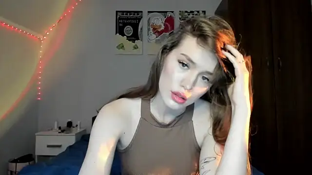 tinyglow online show from 12-17-25, 12:04