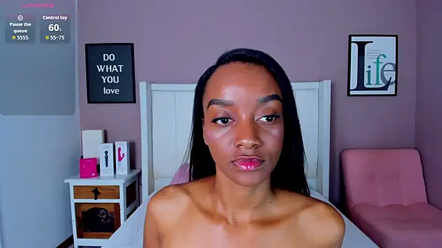 SandyAdaeze online show from 12-15-25, 12:33