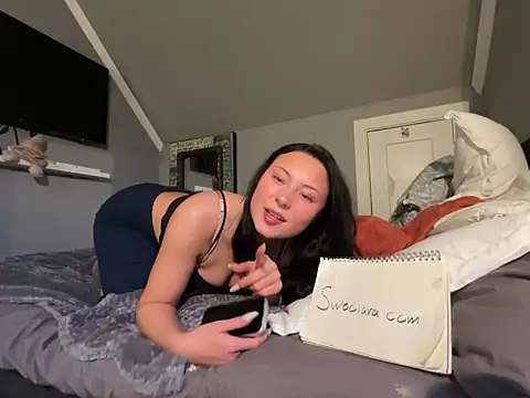 Lockig online show from 04-18-26, 06:21