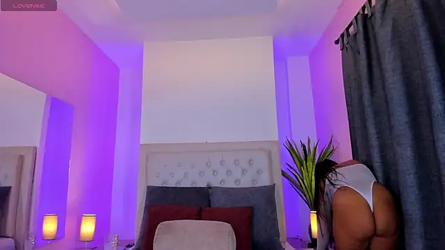 violeta santanna online show from 05-19-26, 04:08