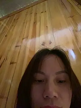 Trangbabylove online show from 04-19-26, 01:28