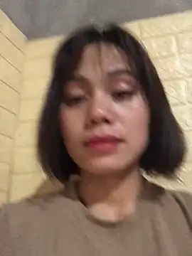 Trangbabylove online show from 02-12-26, 12:32