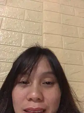 Trangbabylove online show from 12-14-25, 02:44