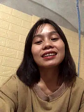 Trangbabylove online show from 12-18-25, 06:12