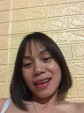 Trangbabylove online show from 03-15-26, 09:11