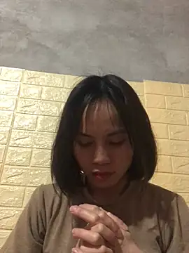 Trangbabylove online show from 03-14-26, 12:16