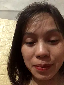 Trangbabylove online show from 11-28-25, 12:49