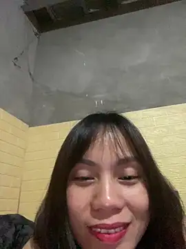 Trangbabylove online show from 04-04-26, 10:22