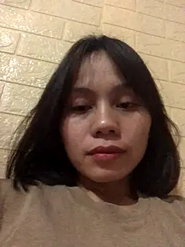 Trangbabylove online show from 12-22-25, 04:29