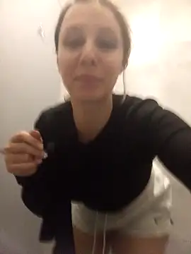 cleopatravodos online show from 11-21-25, 05:34