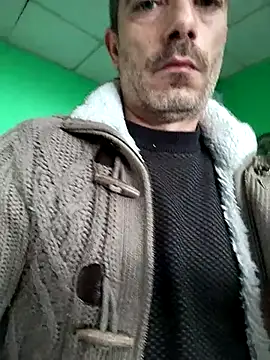 platone09 online show from 11-18-25, 02:42