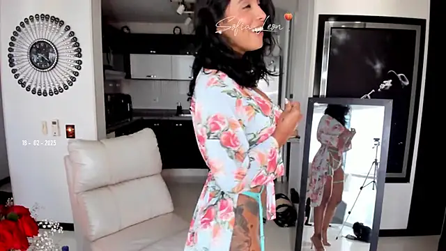 sofiasexhot online show from 02-18-25, 01:22