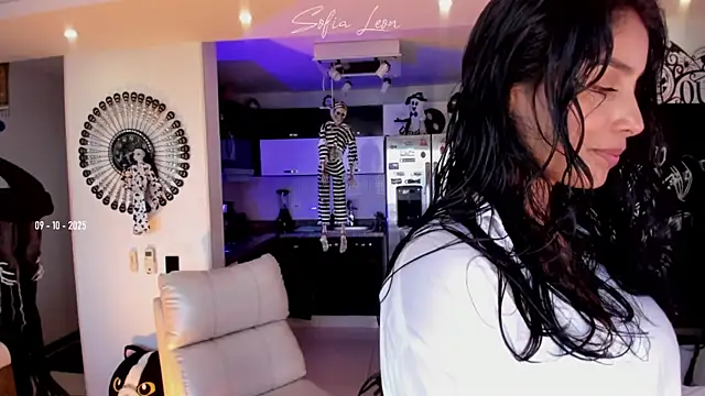 sofiasexhot online show from 10-09-25, 01:11