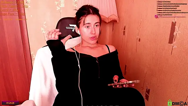 KristinaScott online show from 05-30-26, 05:47