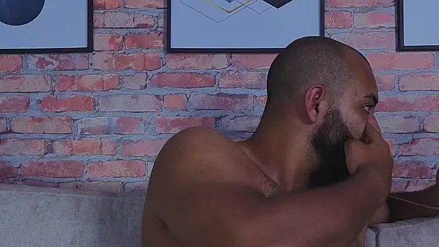 Chris Varden online show from 03-26-26, 07:34