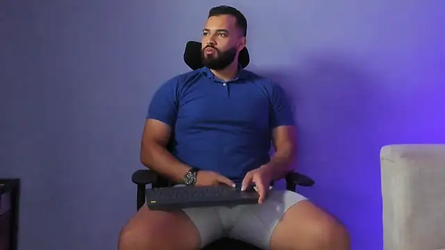 Chris Varden online show from 12-20-25, 12:30