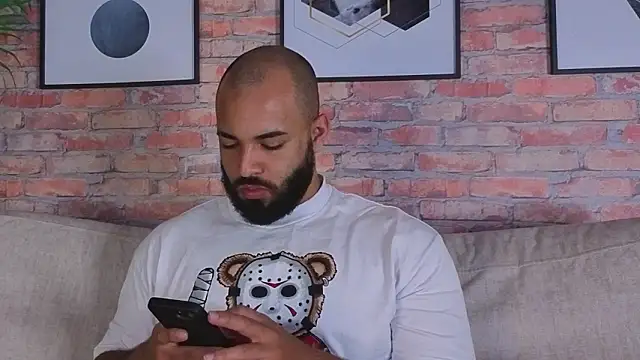 Chris Varden online show from 03-28-26, 02:40