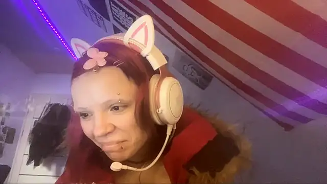 Snapshot of Storma_Webber chatting on 11-16-25, 12:10 Storma Webber online show from 11-16-25, 12:10