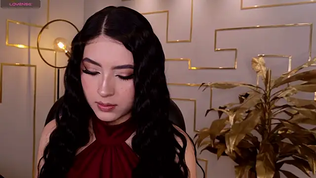 HaileyRoss  online show from 04-14-26, 12:54