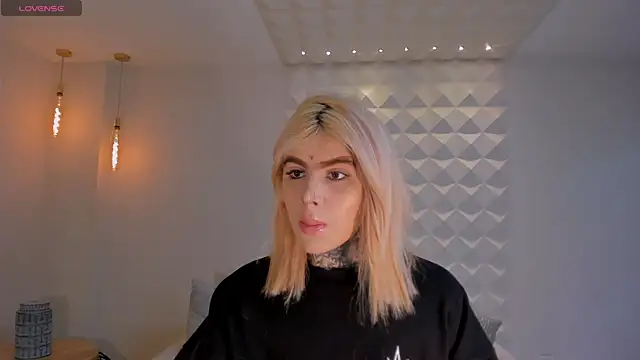 CarlaBrunni online show from 01-10-26, 12:33