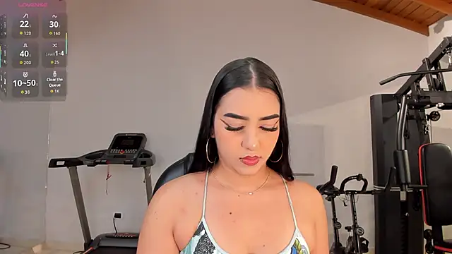 SophieLanne online show from 04-05-26, 04:19