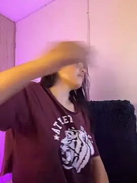 LaraDanverss online show from 03-18-26, 07:04