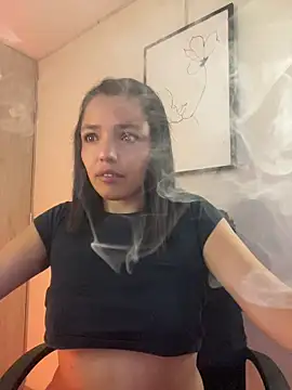 LaraDanverss online show from 04-14-26, 08:36