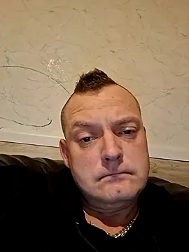 PiotrStasiorowski40 online show from 11-15-25, 09:30