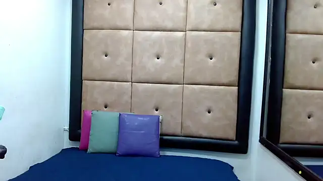 Lucidolls online show from 11-15-25, 12:53