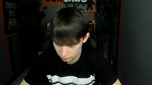 AlejandroEllias online show from 02-11-26, 05:51