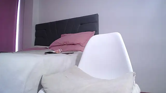 Snapshot of Mia_foxxy_ chatting on 02-05-26, 02:35 Mia foxxy online show from 02-05-26, 02:35