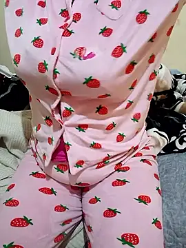 Maryam89six online show from 01-15-26, 02:31