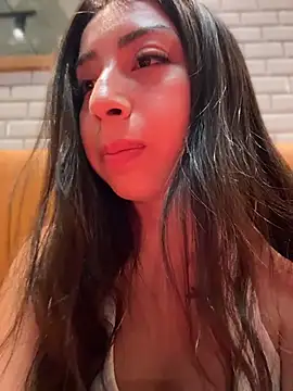 Snapshot of Lina_soler69 chatting on 06-19-26, 08:20 Lina soler69 online show from 06-19-26, 08:20