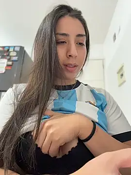 Snapshot of Lina_soler69 chatting on 07-16-26, 01:46 Lina soler69 online show from 07-16-26, 01:46