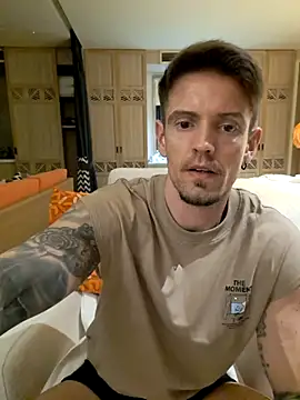 Mystery Mark online show from 03-26-26, 03:10