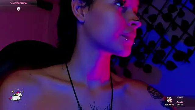 Anny Kiitty online show from 06-27-26, 08:53