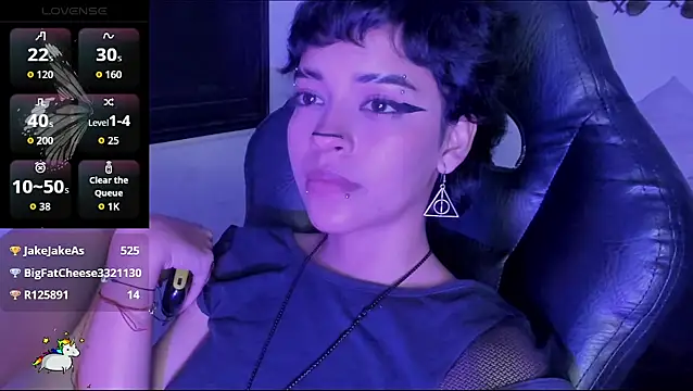 Anny Kiitty online show from 04-11-26, 07:45