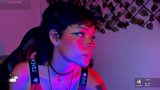 Anny Kiitty online show from 06-18-26, 06:34