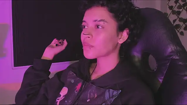 Anny Kiitty online show from 04-14-26, 04:28