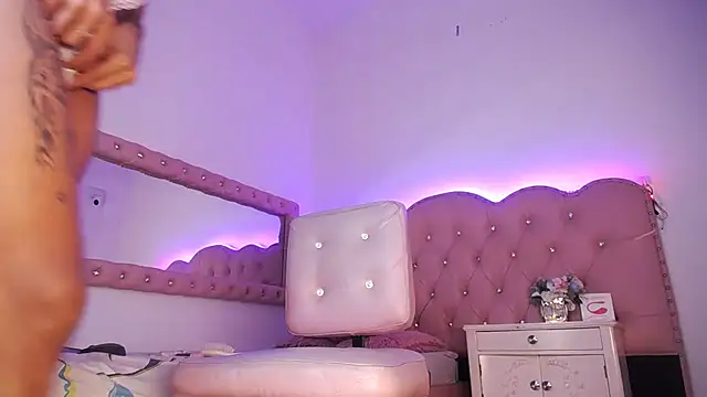 Sussan cooper online show from 03-25-26, 07:24