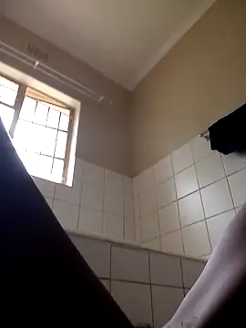 Snapshot of adolpm2m chatting on 11-17-25, 11:47 adolpm2m online show from 11-17-25, 11:47