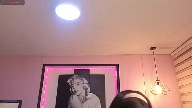Milu carbajal x online show from 05-16-26, 05:28