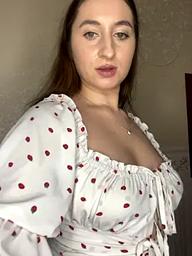 Snapshot of HelenaDeep chatting on 11-21-25, 11:37 HelenaDeep online show from 11-21-25, 11:37