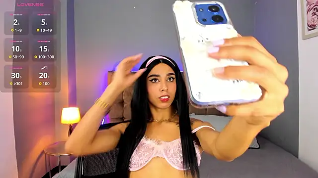 Violet Moon20 online show from 02-11-26, 07:25