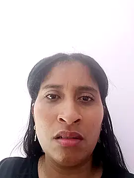 CarolinaNavas33 online show from 03-25-26, 09:14