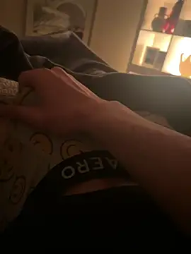 Snapshot of daddyshomeee_ chatting on 03-01-26, 07:08 daddyshomeee online show from 03-01-26, 07:08