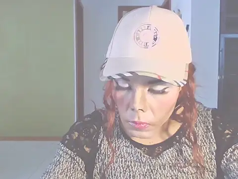 Snapshot of melany-michu chatting on 11-29-25, 01:44 melany-michu online show from 11-29-25, 01:44