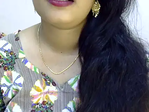 Snapshot of Muskan_Jha chatting on 05-15-26, 01:58 Muskan Jha online show from 05-15-26, 01:58