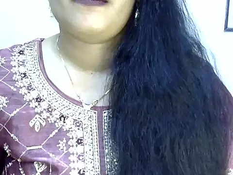 Snapshot of Muskan_Jha chatting on 05-31-26, 01:50 Muskan Jha online show from 05-31-26, 01:50
