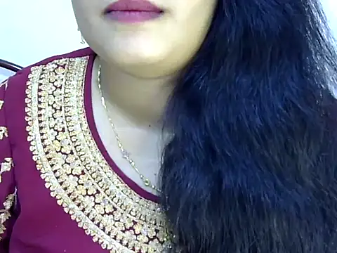 Snapshot of Muskan_Jha chatting on 05-27-26, 01:37 Muskan Jha online show from 05-27-26, 01:37